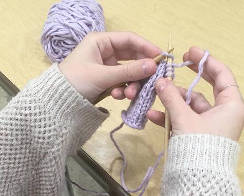 Knitting_480x.jpg